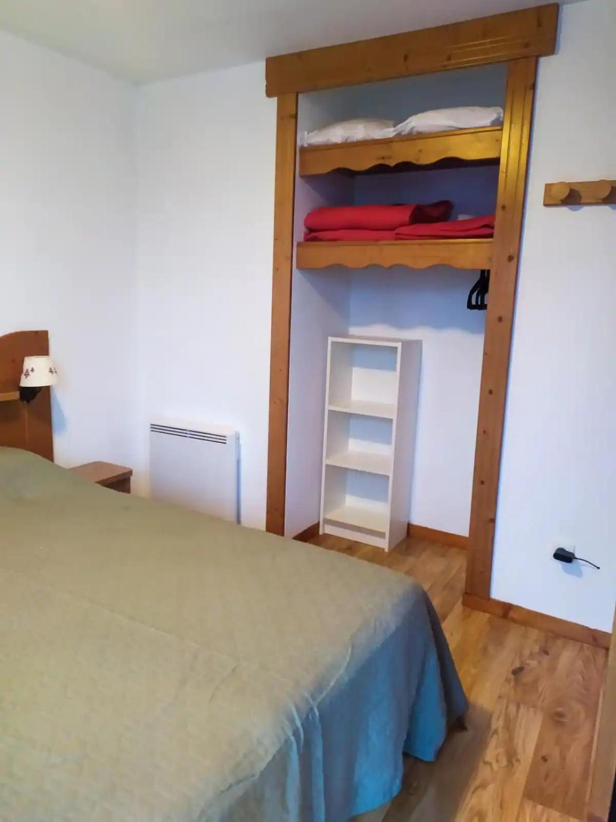 Appartement 3 Etoiles Au Pied Des Pistes Avec Balcon Ete Chamrousse Esterno foto